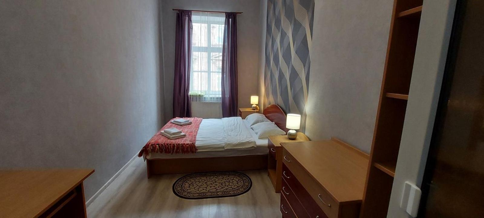 White Rooms On City Center Лвив Екстериор снимка
